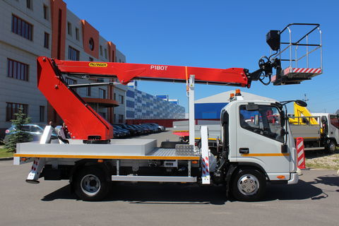 Автогидроподъемник Palfinger P180T