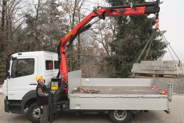 Кран-маніпулятор Palfinger PK 7.001 SLD 3