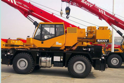 Короткобазный кран Palfinger Sany SRC 750C