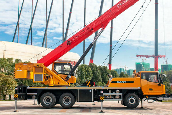 Разработчик автокранов SANY выполнил существенное обновление моделей для дорог общего использования