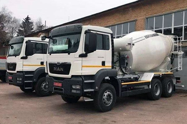 ВСУ купили два автомиксера Liebherr HTM 805