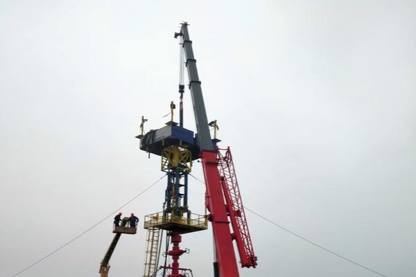 Сдаваемый в аренду 60-тонный автокран Palfinger Sany STC 600 S выполняет сверхтяжелые задачи