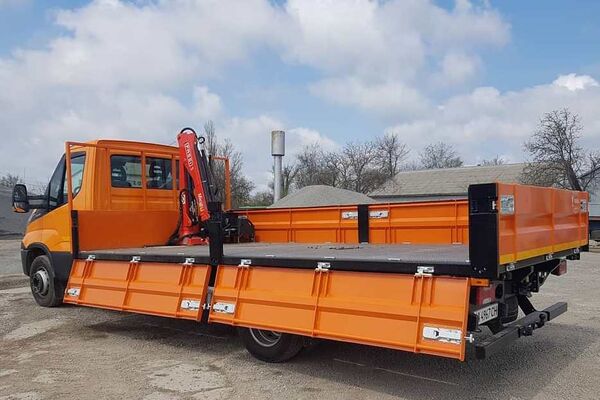 На виробництві МПП Модус зробили спецавтомобіль для сервісу розмічальної машини Borum 2000