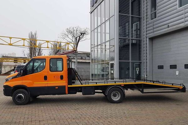 МПП Модус виготовив спеціальний евакуатор на базі шасі Iveco Daily 70 C15 D